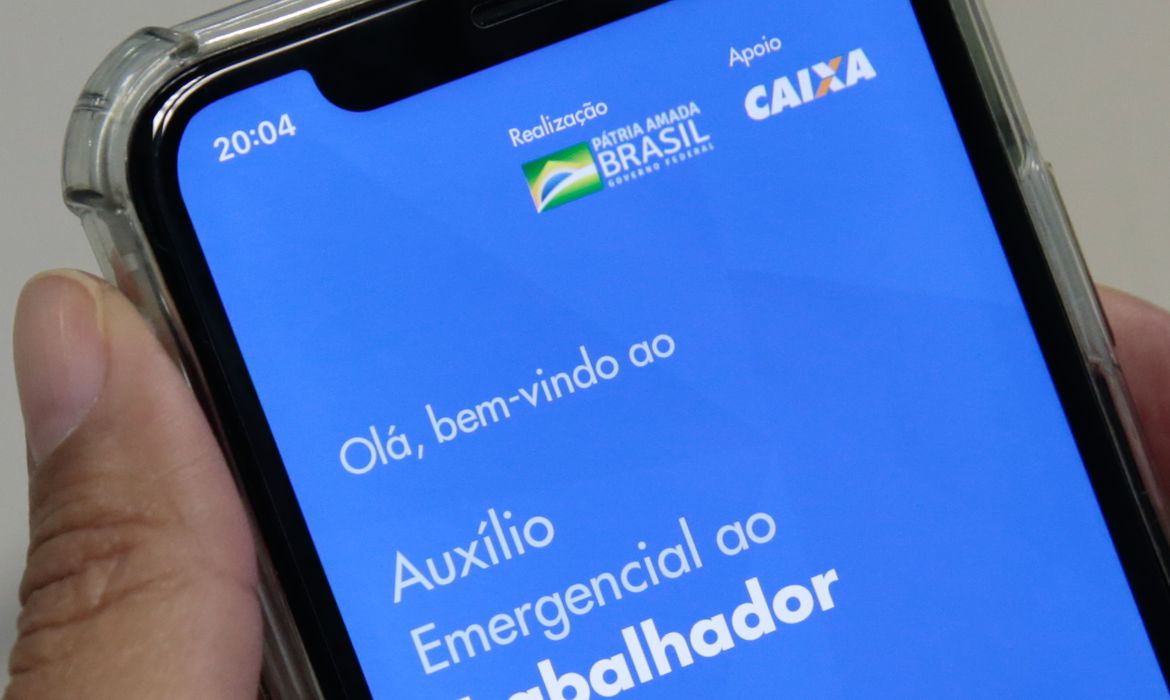 Economia Saque em dinheiro do auxílio emergencial começa dia 27