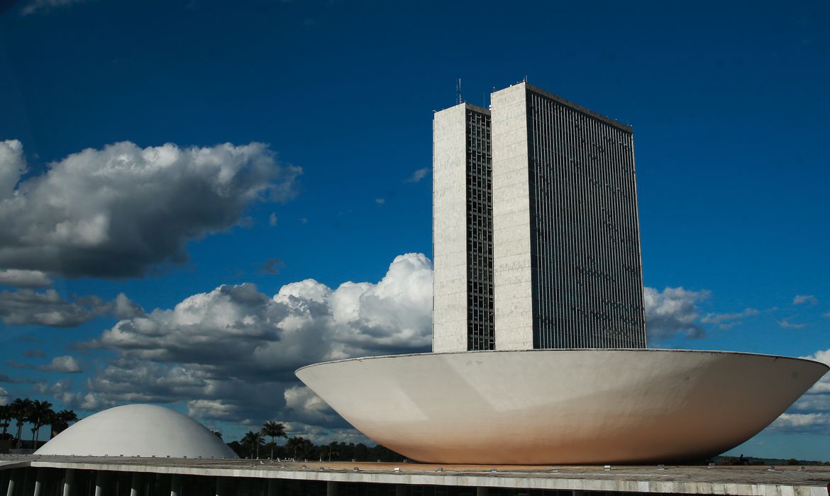 Câmara pode votar crédito para micro e pequenas empresas nesta quarta