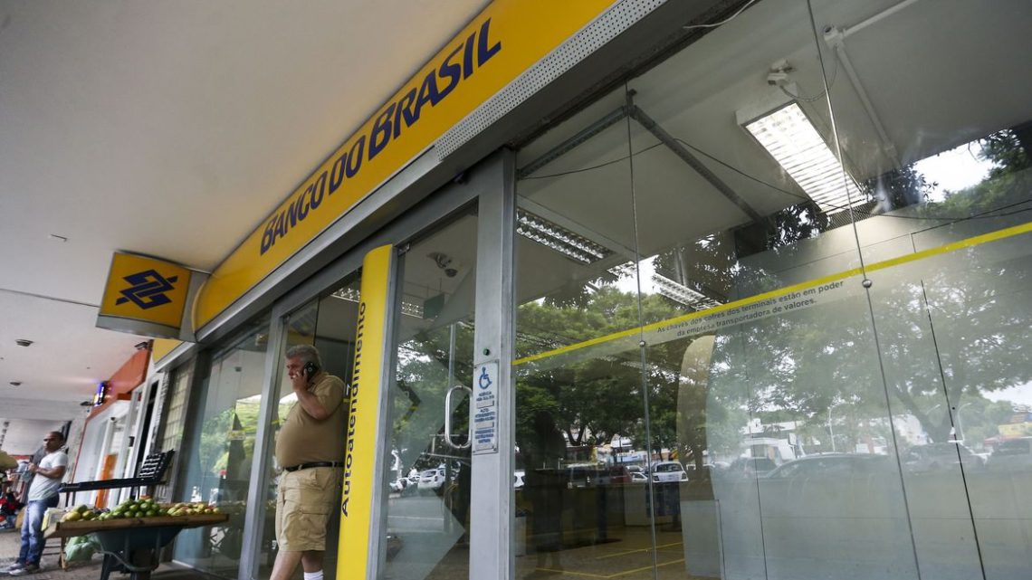 BB tem lucro líquido de R$ 3 bi no 3º trimestre, queda de 27,5%