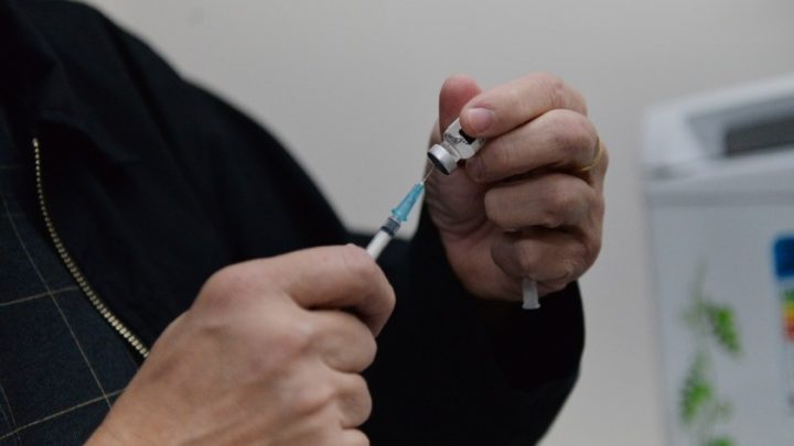 Limeira recebe mais 13.653 doses de vacinas contra o coronavírus