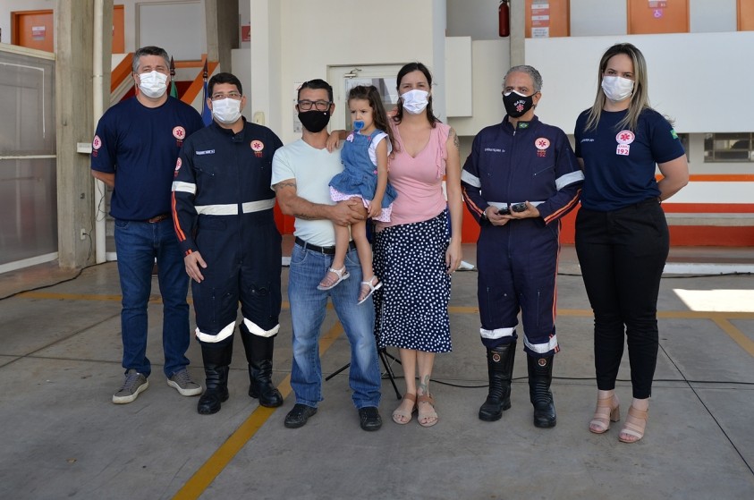 A história de Helena, 3, salva pelo Samu, é a celebração da vida