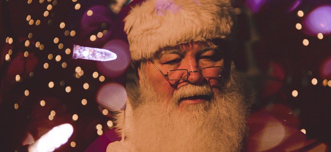 Papai Noel chega nesta quarta; projeto Canções Iluminadas começa na próxima semana