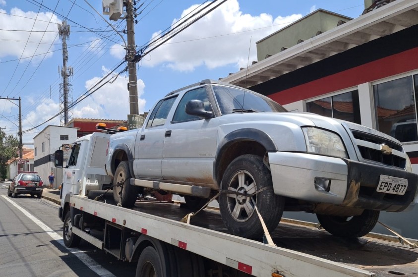 GCM esclarece furto de camionete e localiza suspeitos